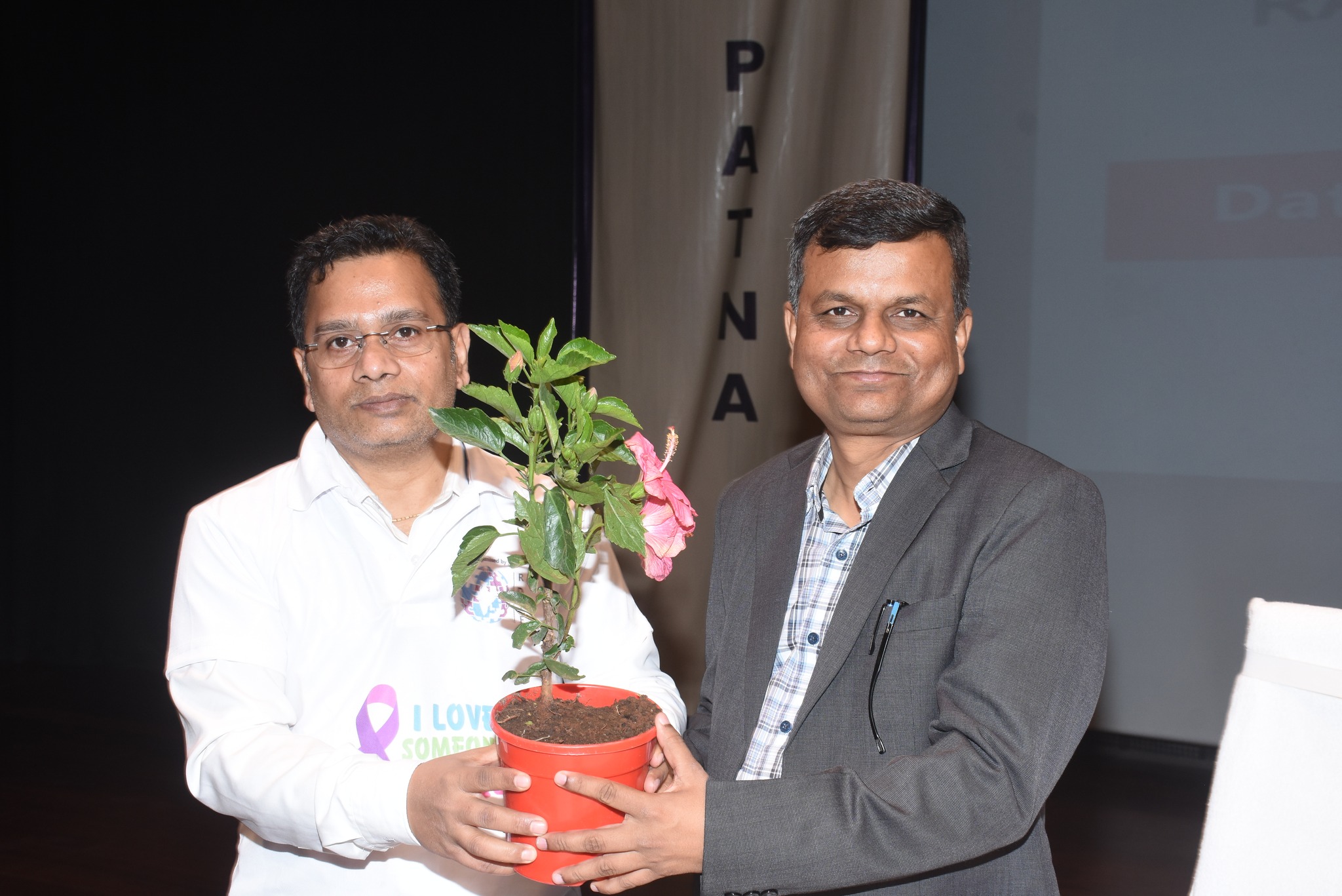 A moment of solidarity at the Patna awareness event.